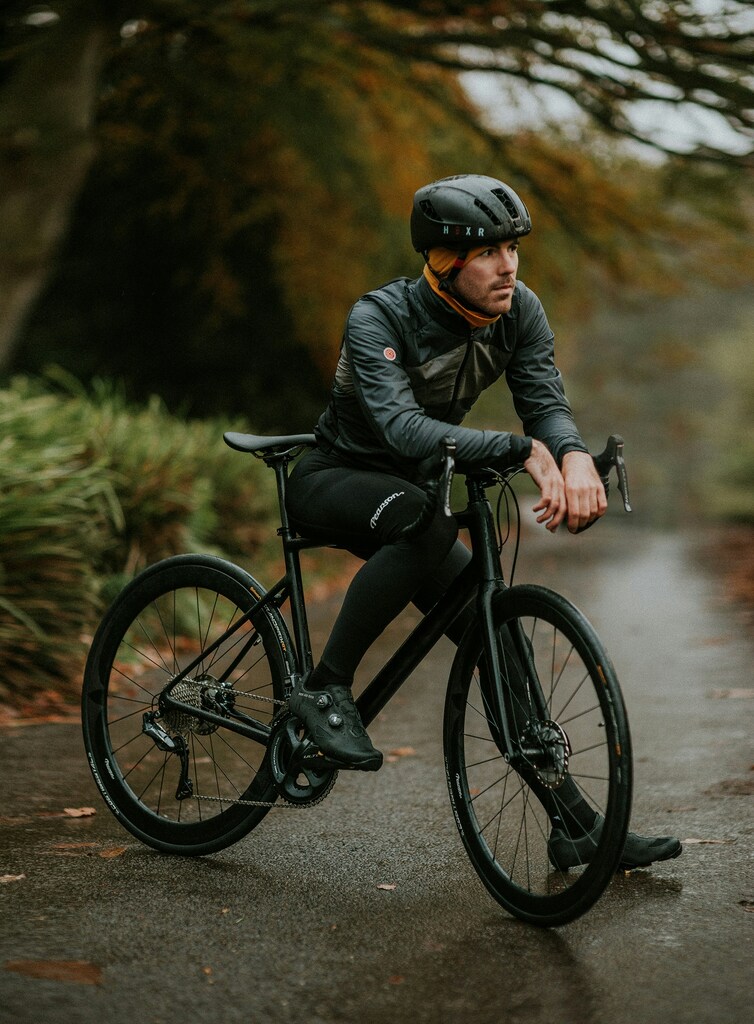 Pourquoi j'ai quitté mon club d'affaires pour un club de vélo.